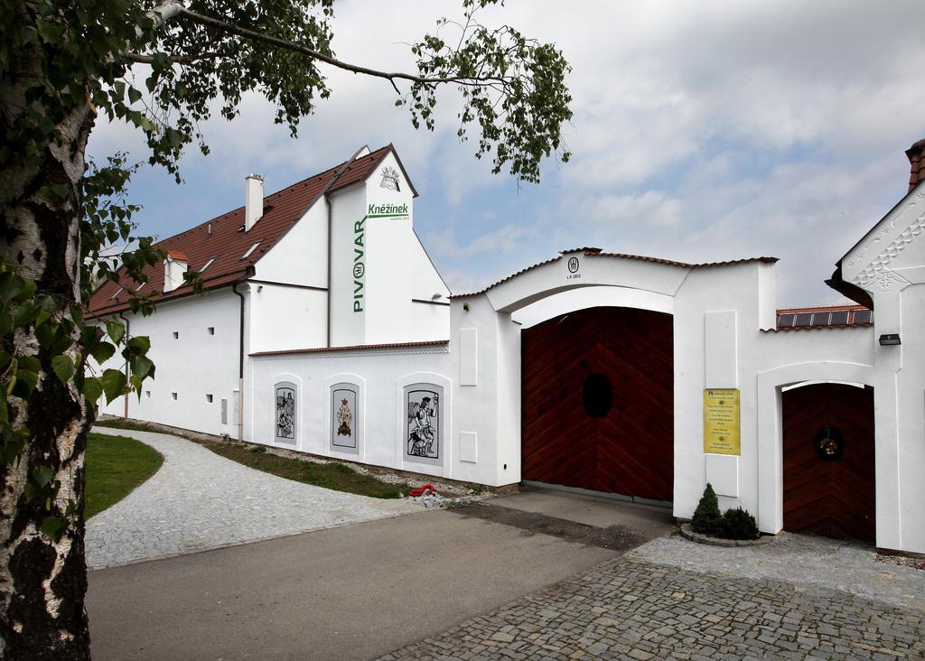 Rekreační a Kongresové Centrum Nové Dvory Ceske Budejovice Exterior foto